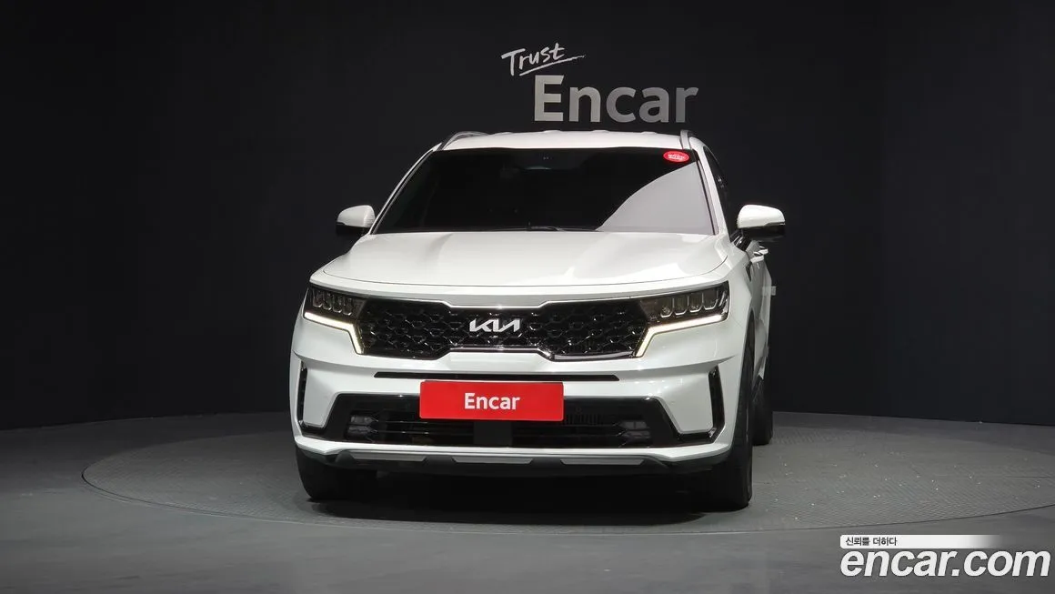 Kia Sorento — фото 4