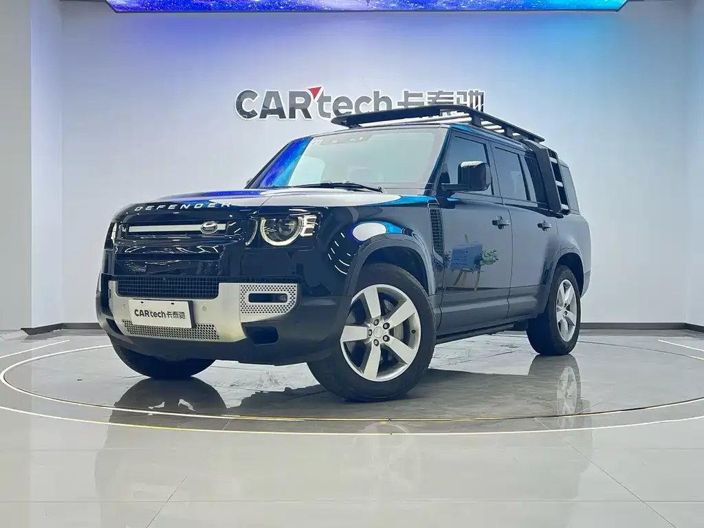 Land Rover Defender — фото 1