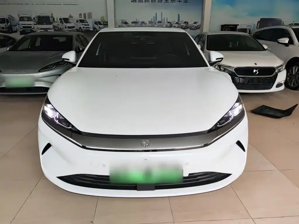 BYD Qin L — фото 4