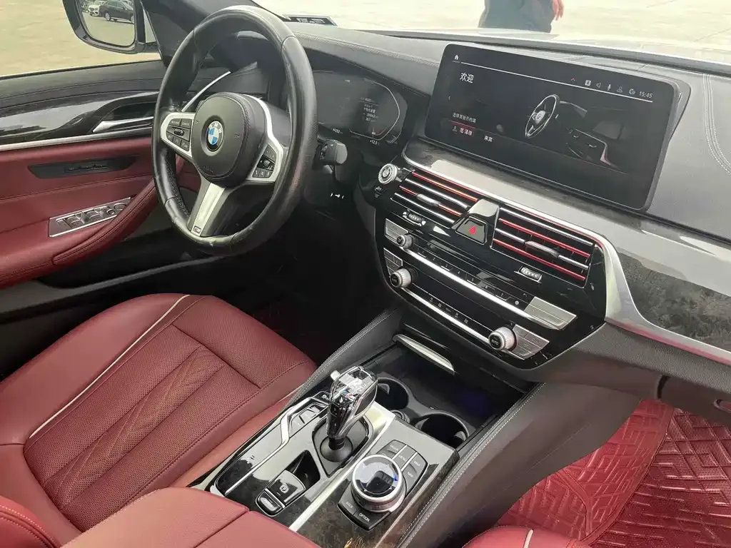 BMW 5 Series — фото 3