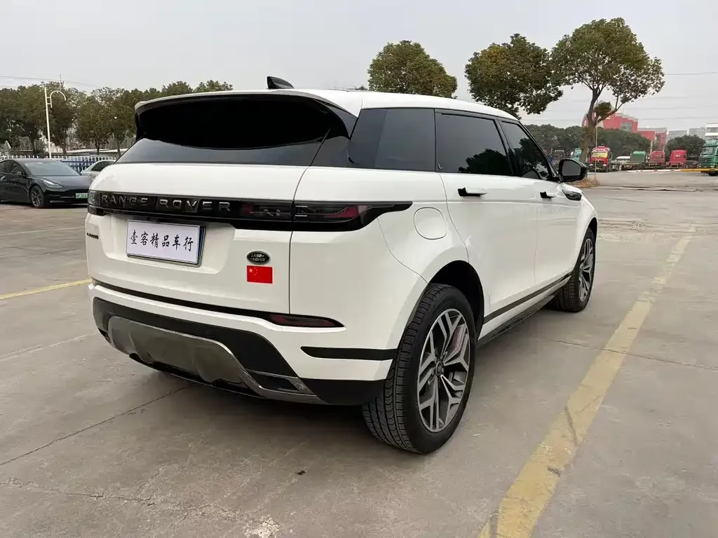 Land Rover Evoque — фото 9