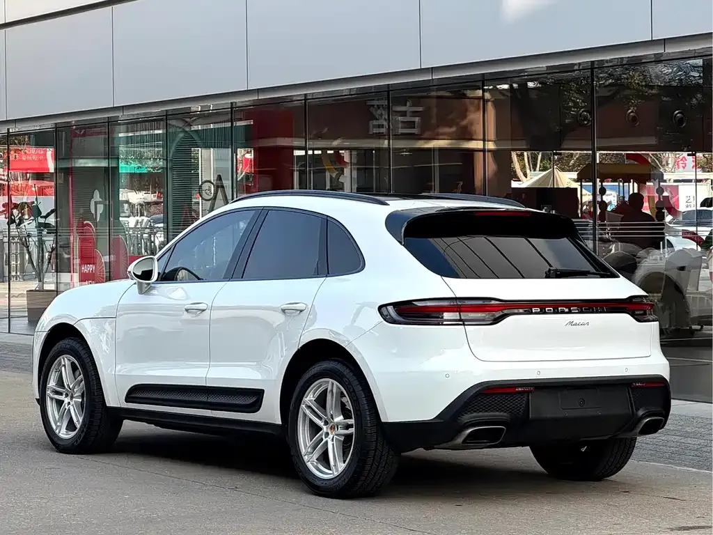 Porsche Macan — фото 9