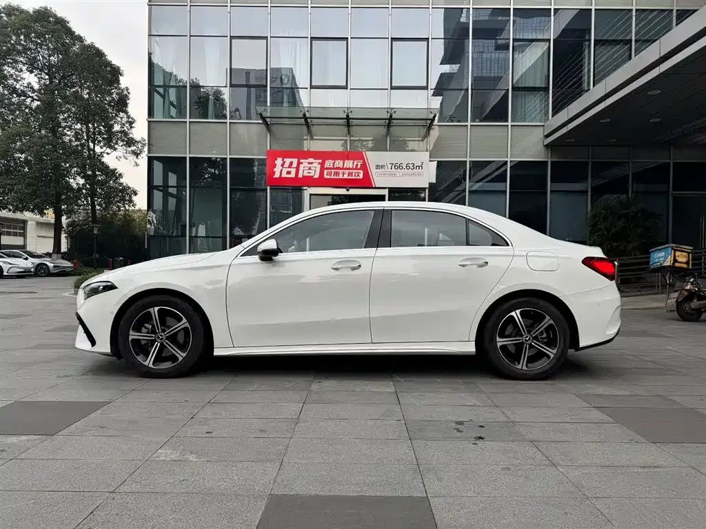 Mercedes-Benz A-Class — фото 10