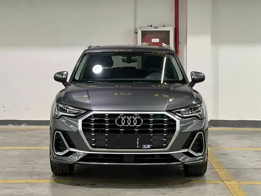 Audi Q3 — фото 4