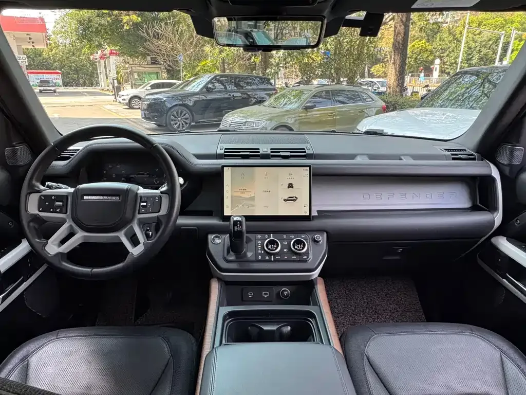 Land Rover Defender — фото 8