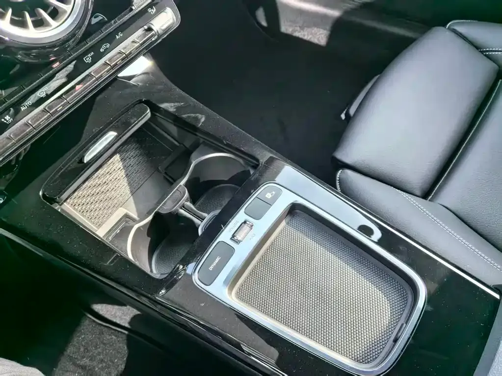 Mercedes-Benz A-Class AMG — фото 3