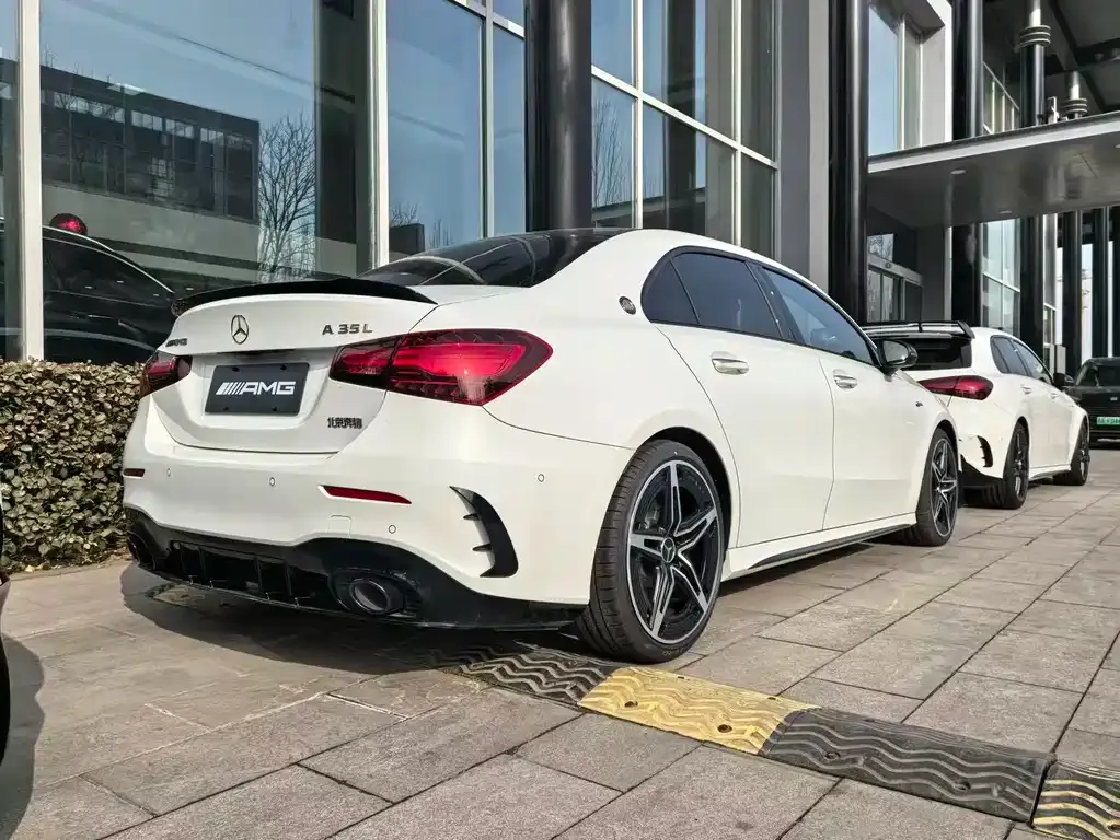 Mercedes-Benz A-Class AMG — фото 7