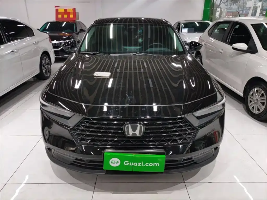 Honda Accord — фото 6