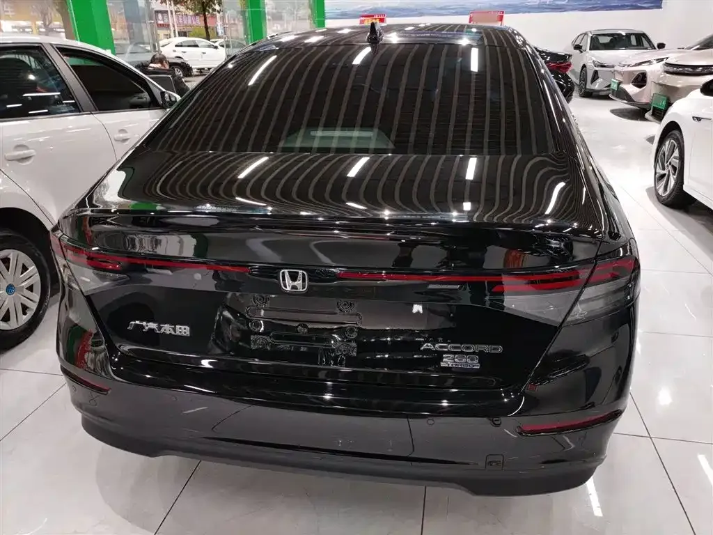 Honda Accord — фото 2