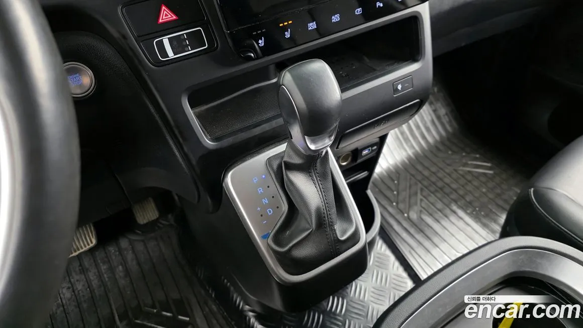 Hyundai Staria — фото 6