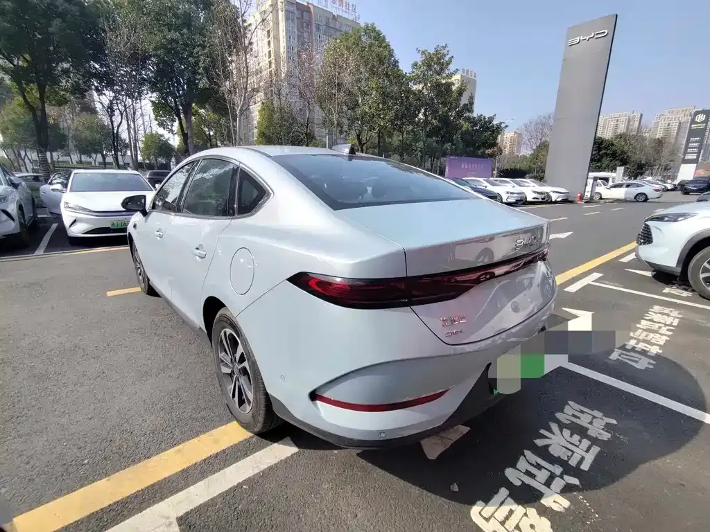 BYD Qin PLUS — фото 6