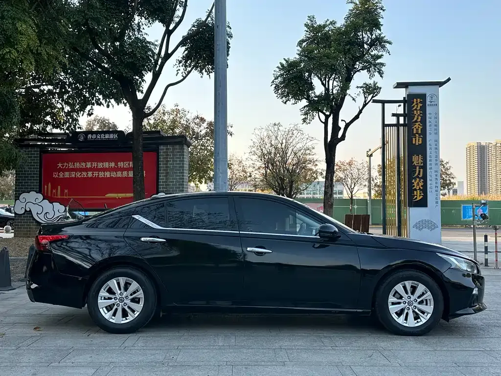 Nissan Teana — фото 8