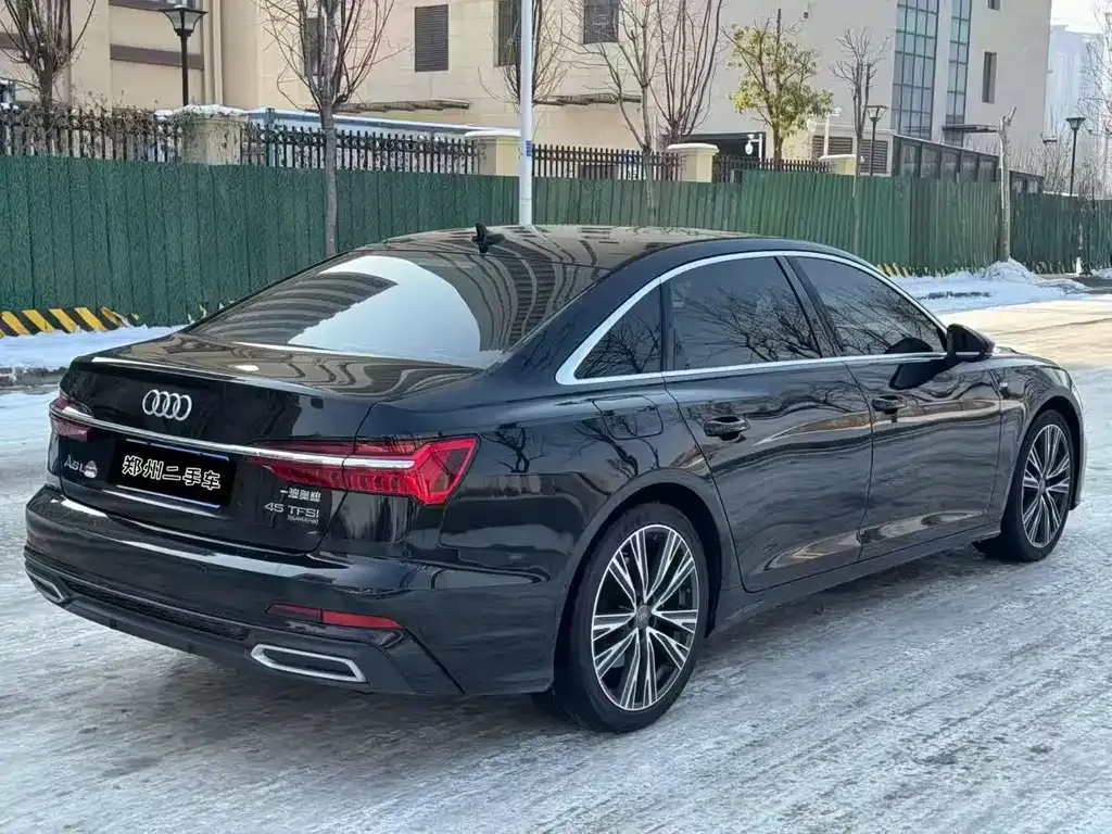 Audi A6L — фото 4
