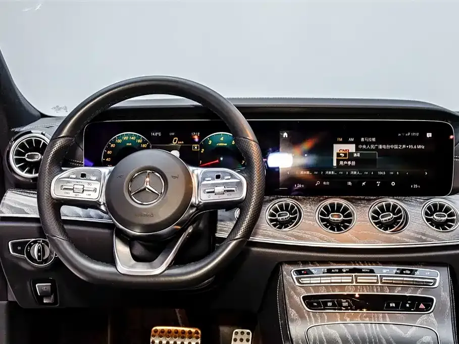 Mercedes-Benz CLS — фото 8