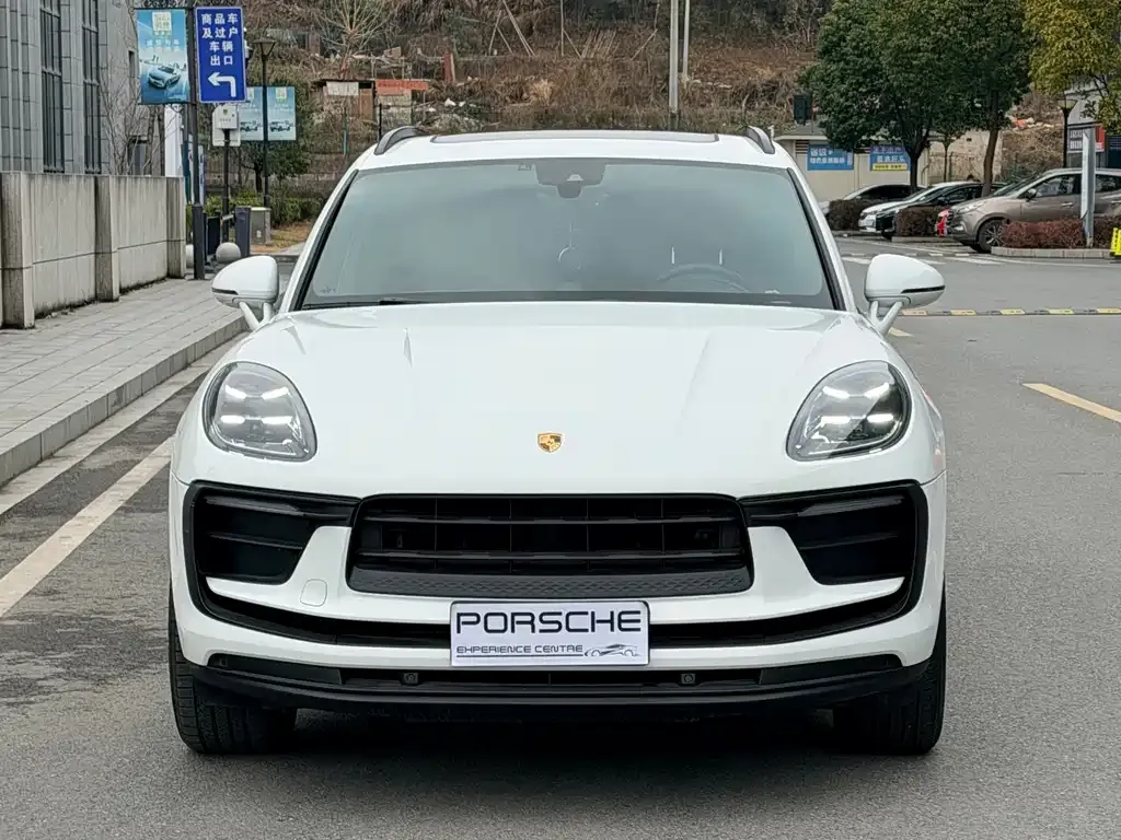 Porsche Macan — фото 6