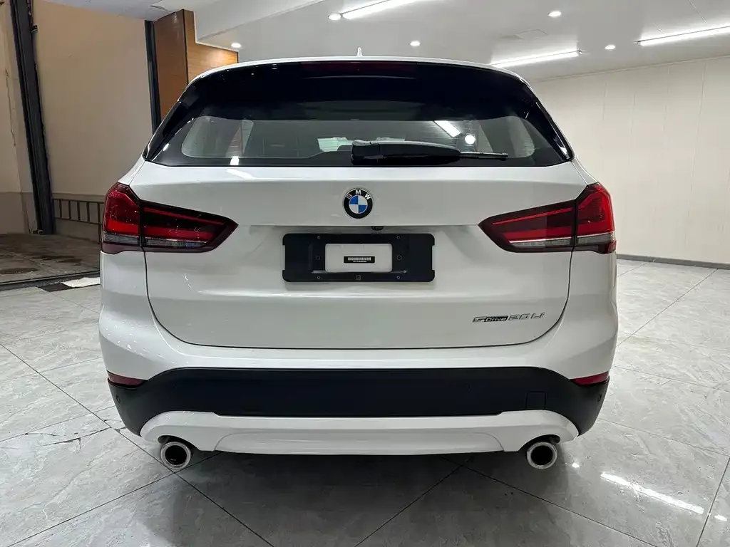 BMW X1 — фото 3