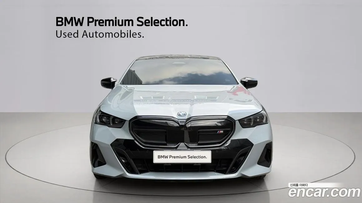 BMW i5 — фото 8