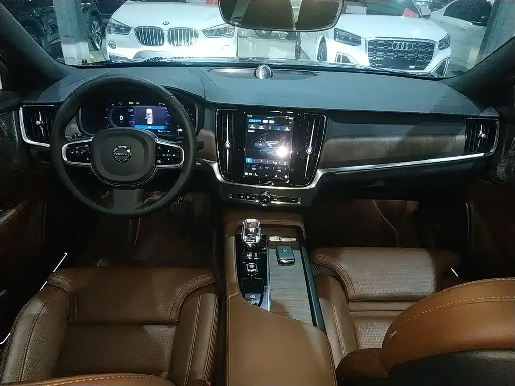 Volvo S90 — фото 4
