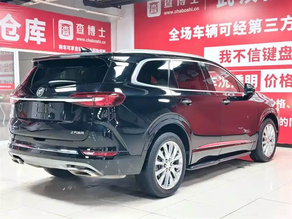 Buick Enclave — фото 8