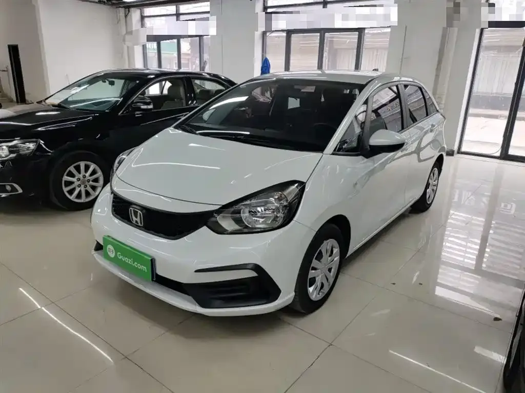Honda Fit — фото 9