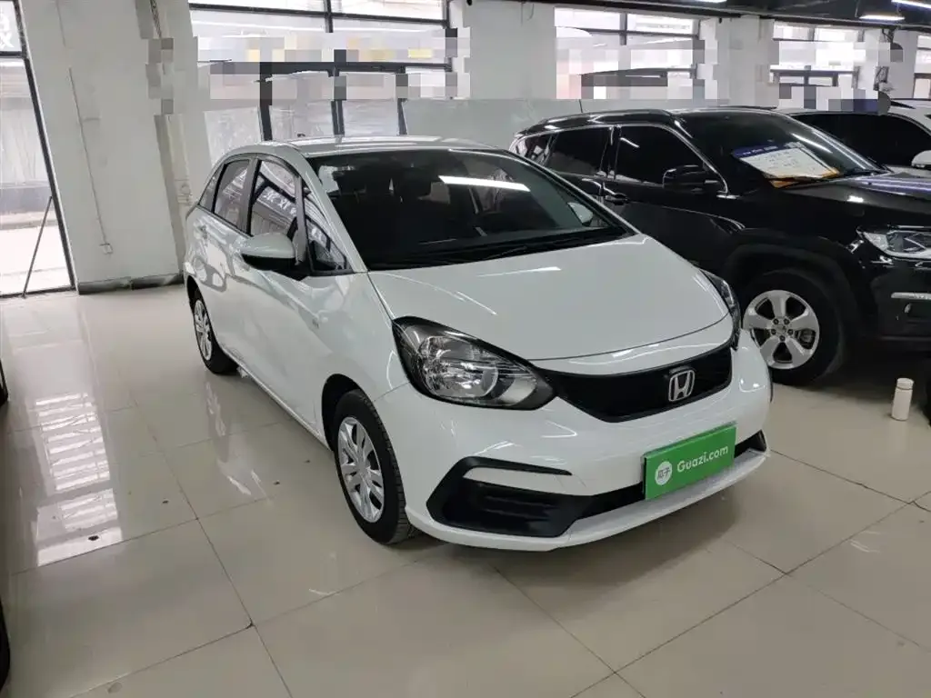 Honda Fit — фото 8