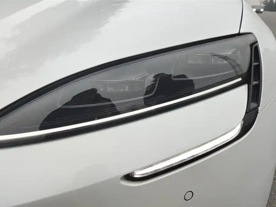 BYD Seal — фото 6