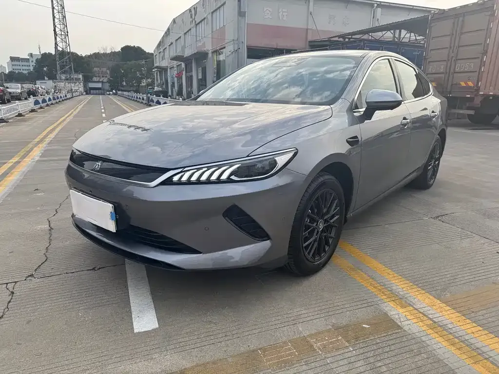 BYD Qin PLUS — фото 1