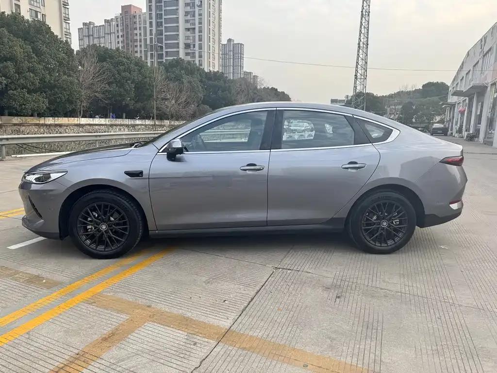 BYD Qin PLUS — фото 6