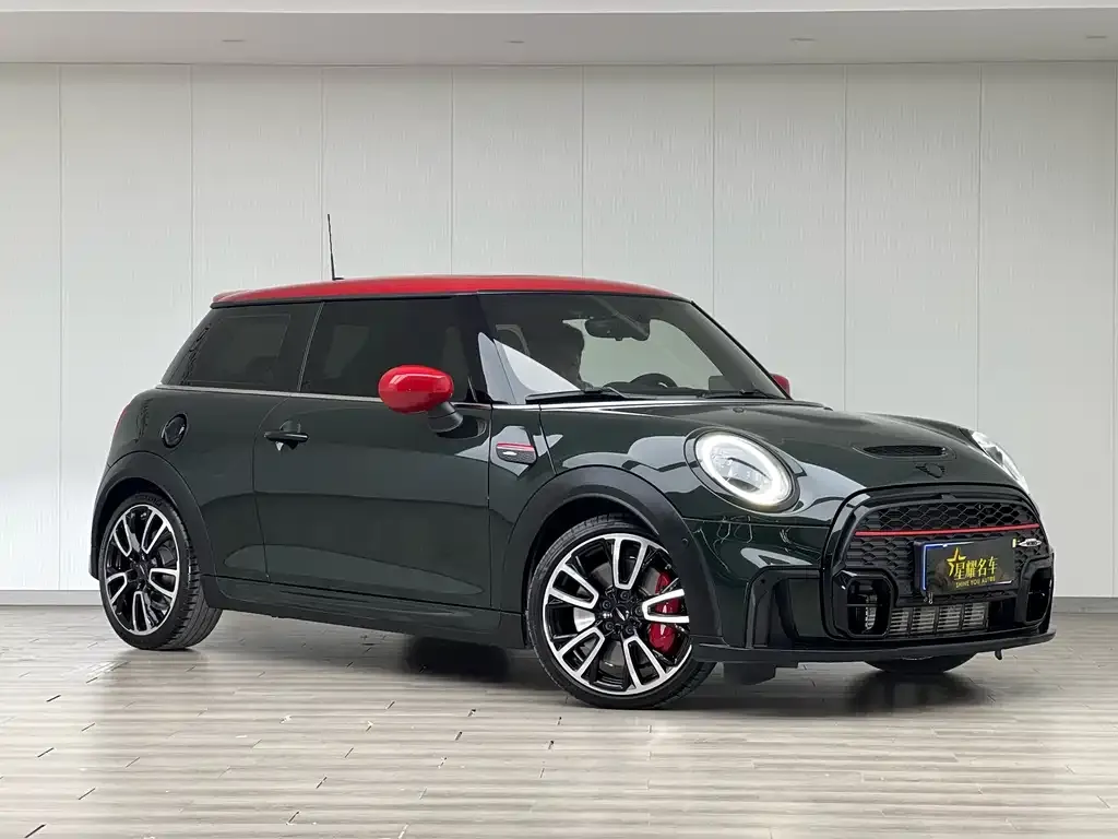 MINI JCW (John Cooper Works) — фото 7