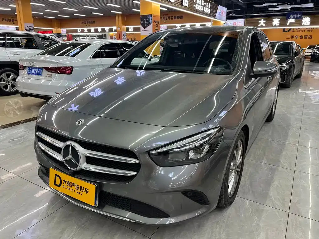 Mercedes-Benz B-Class — фото 1