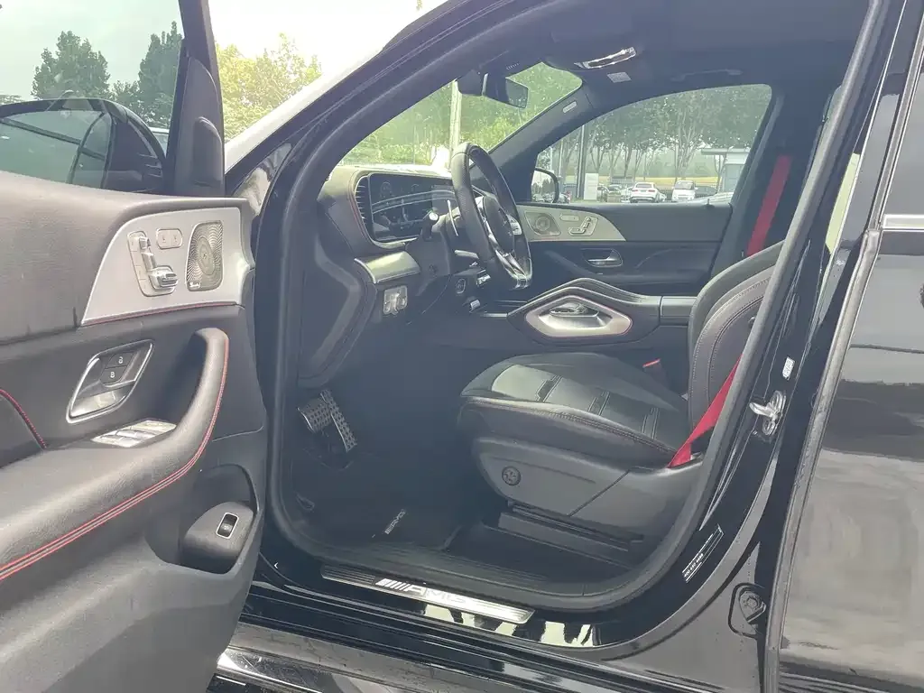 Mercedes-Benz GLE AMG — фото 7