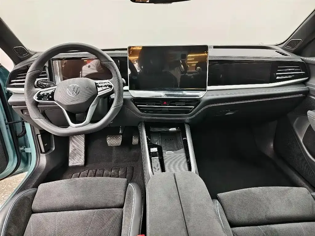 Volkswagen Passat — фото 5