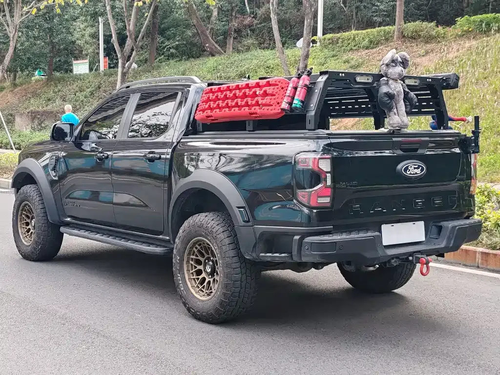 Ford Ranger — фото 9