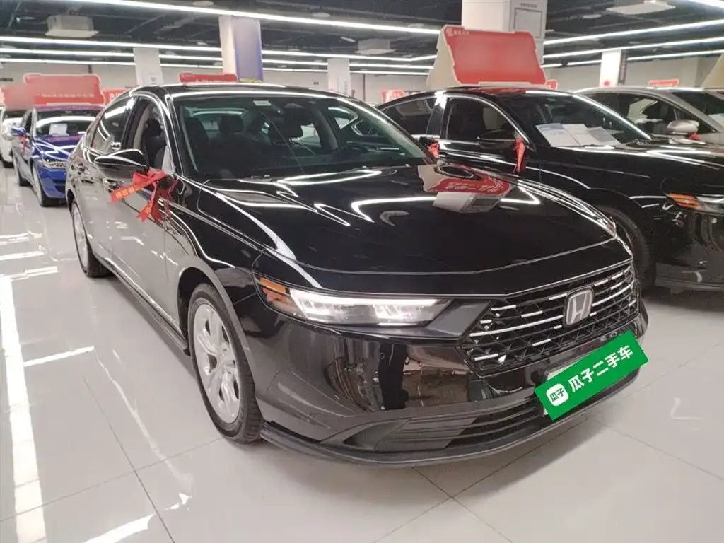 Honda Accord — фото 6