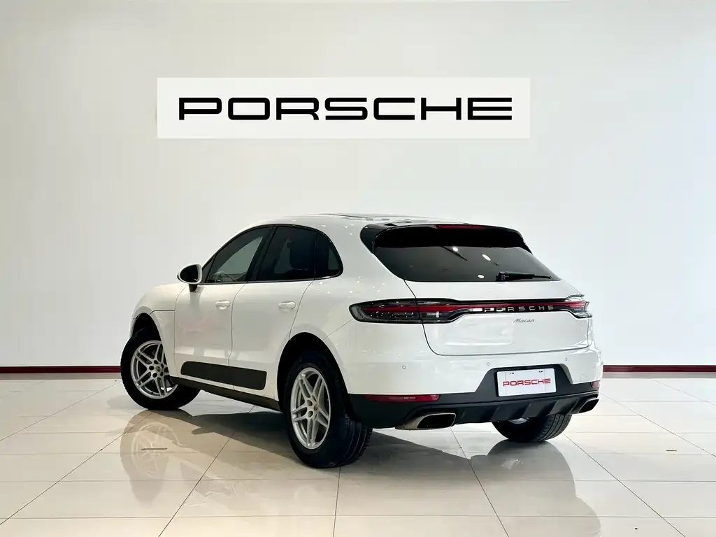 Porsche Macan — фото 9