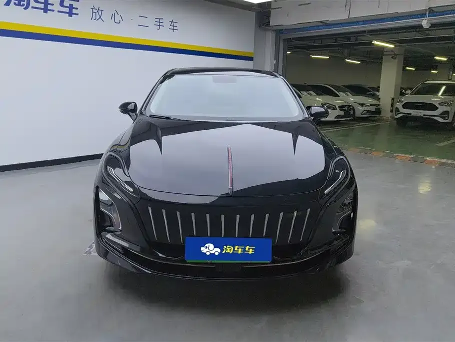 Hongqi E-QM5 — фото 2