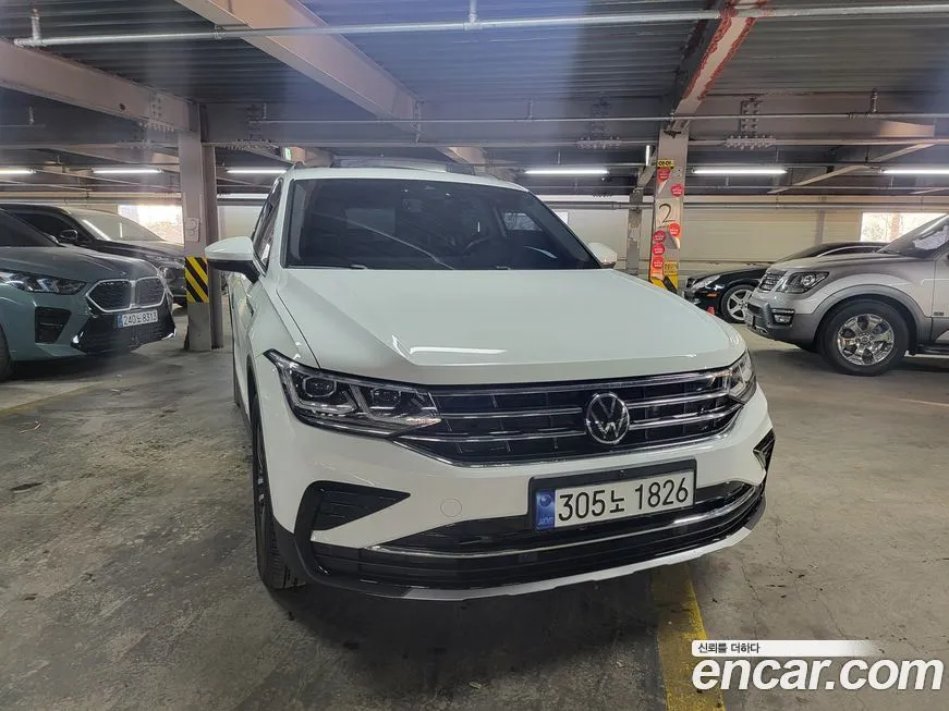 Volkswagen Tiguan — фото 1