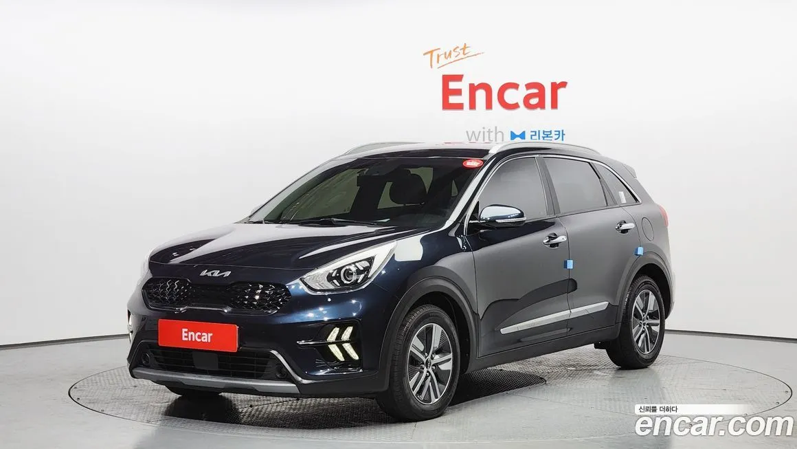 Kia Niro — фото 1