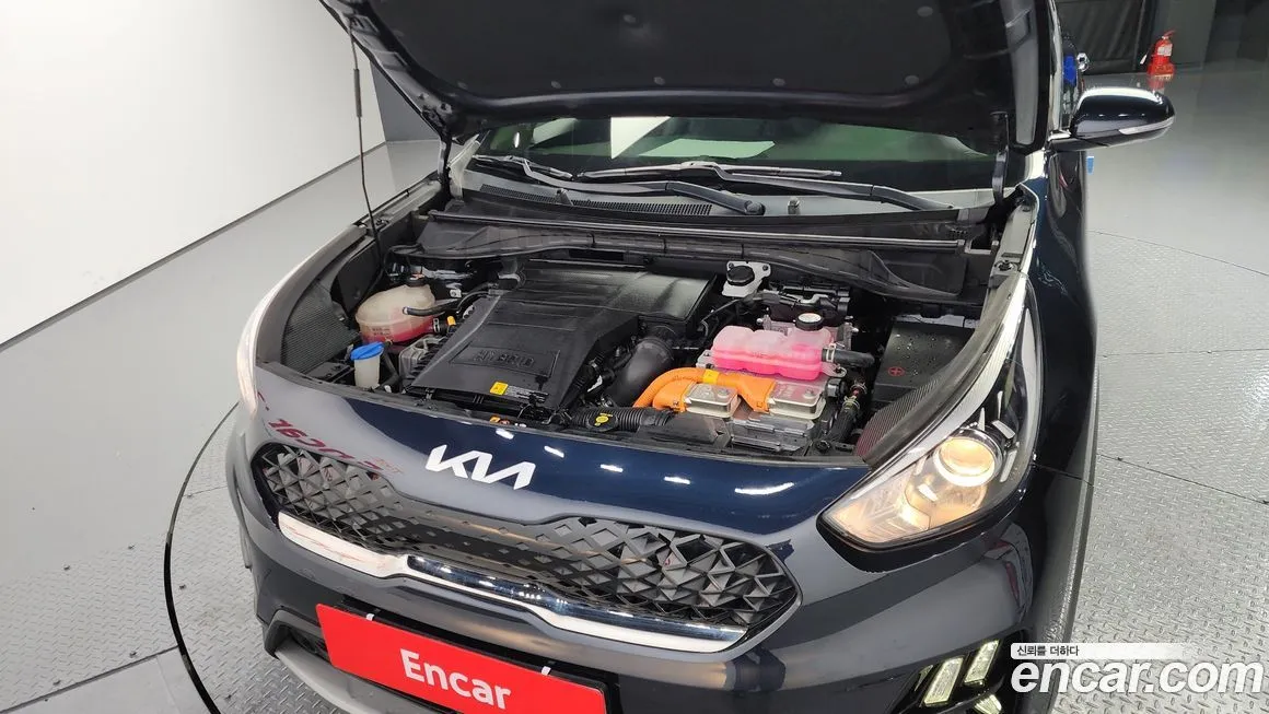 Kia Niro — фото 10