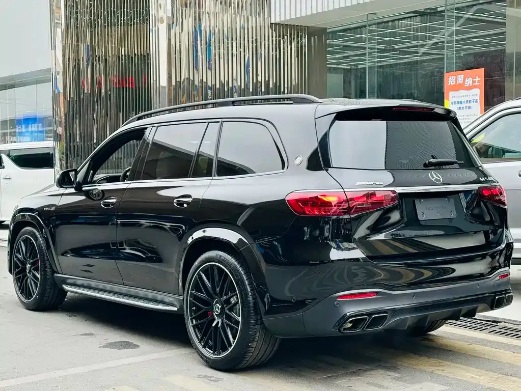 Mercedes-Benz GLS AMG — фото 5