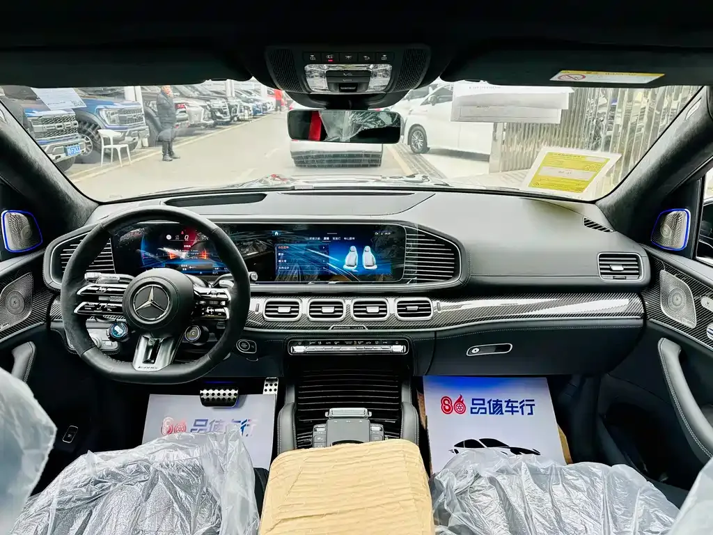 Mercedes-Benz GLS AMG — фото 7