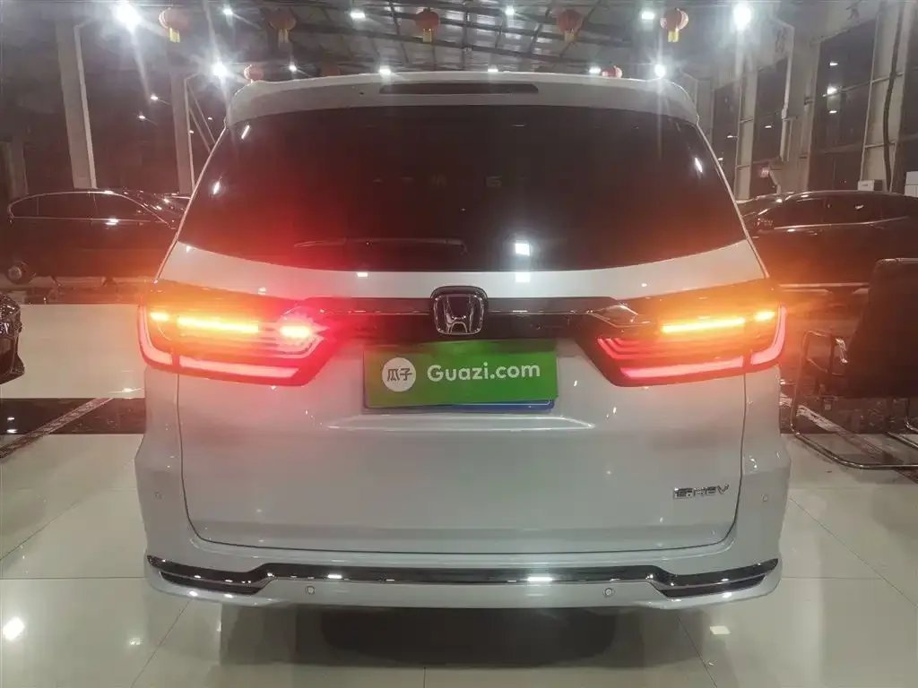 Honda Elysion — фото 6