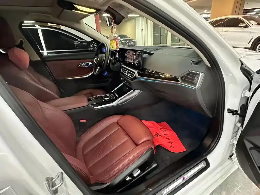 BMW 3 Series — фото 2