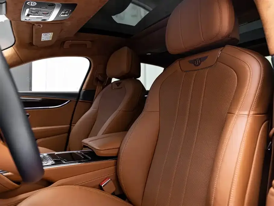 Bentley Flying Spur — фото 4