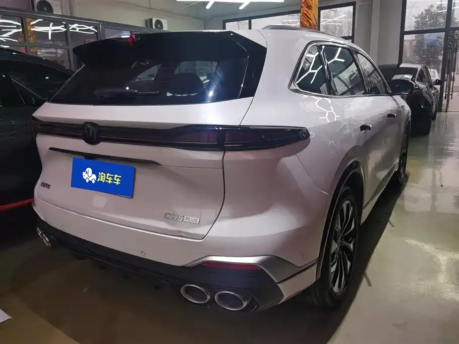 Changan CS75PLUS — фото 4