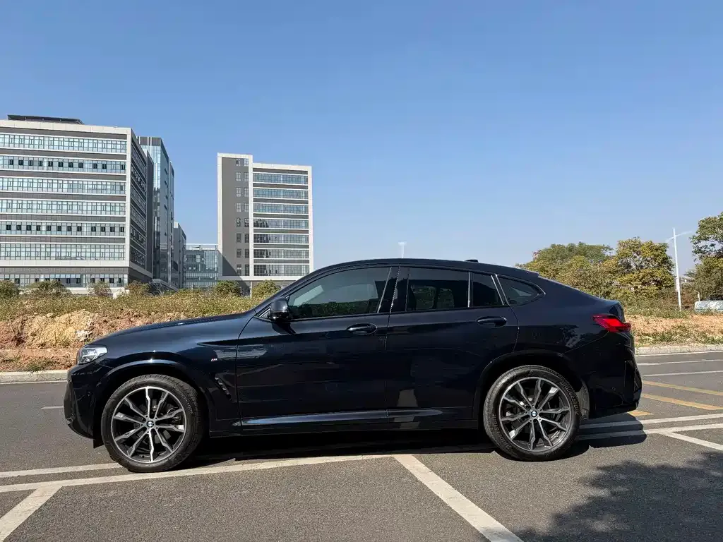 BMW X4 — фото 2