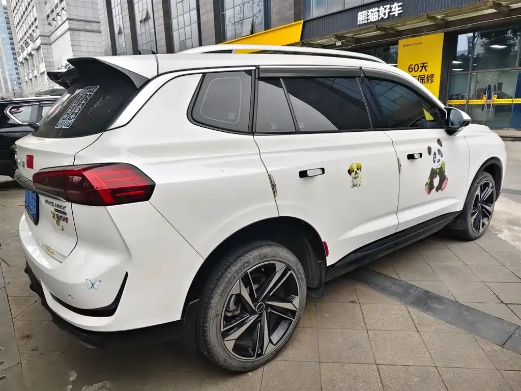 Roewe RX5 MAX — фото 3