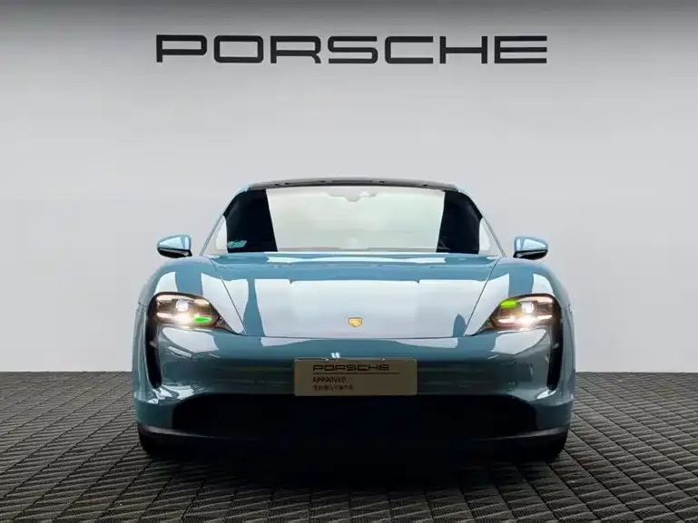 Porsche Taycan — фото 2