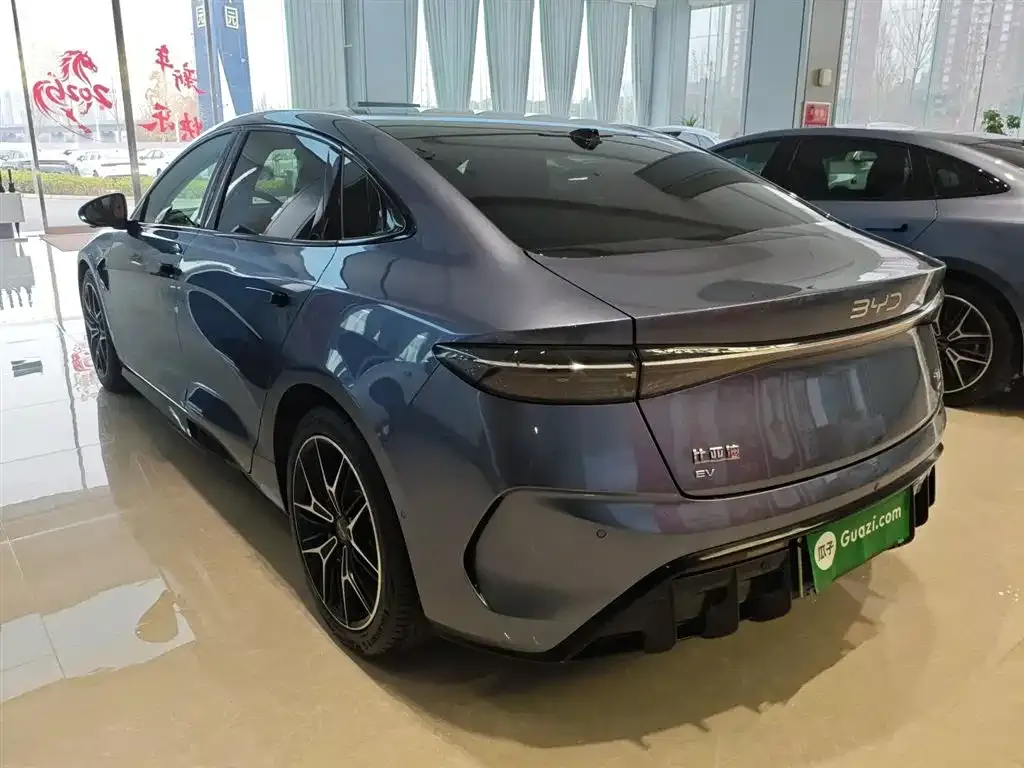 BYD Seal — фото 3