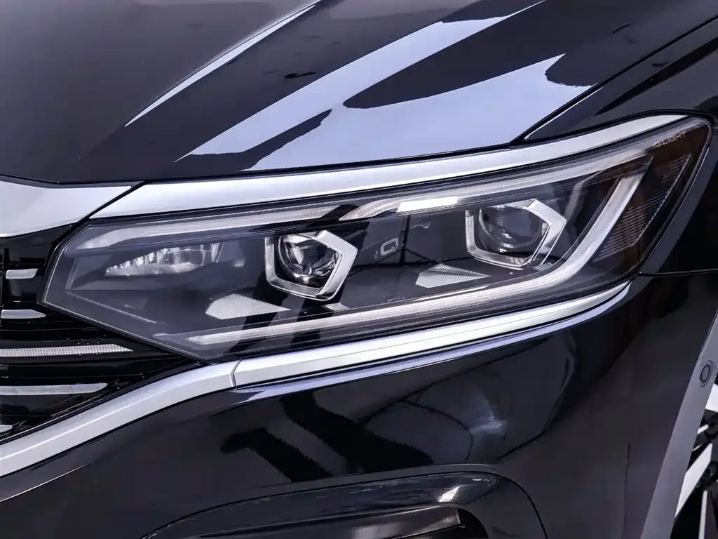 Volkswagen Passat — фото 4
